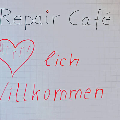 Repair Caf&eacute; Willkommen