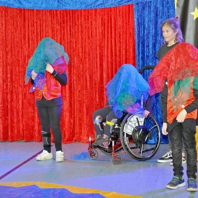 Bild vergr&ouml;&szlig;ern: Zirkus ES-BS-Kitas