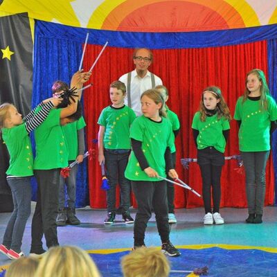 Bild vergr&ouml;&szlig;ern: Zirkus ES-BS-Kitas