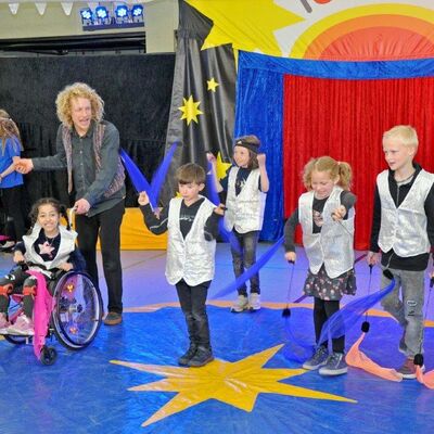 Bild vergr&ouml;&szlig;ern: Zirkus ES-BS-Kitas