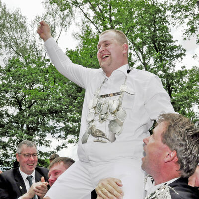 sf Sch&uuml;tzenfest H&uuml;lsten 4.-6.6.22 088