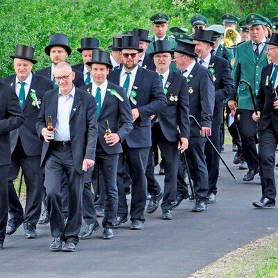 Bild vergr&ouml;&szlig;ern: Sch&uuml;tzenfest H&uuml;lsten