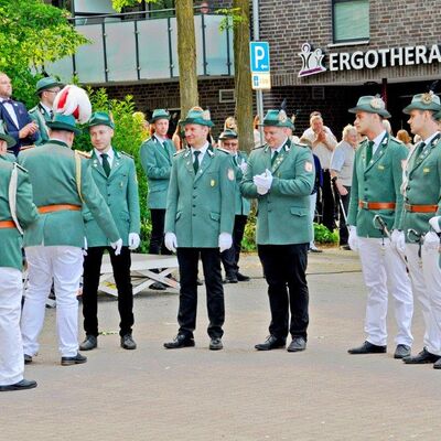 Bild vergr&ouml;&szlig;ern: Sch&uuml;tzenfest Bahnhof Reken