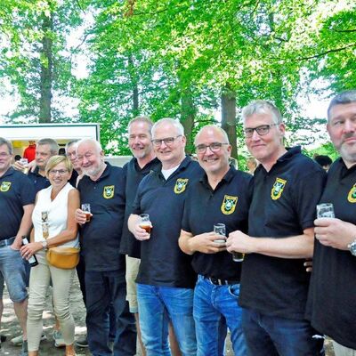 Bild vergr&ouml;&szlig;ern: Sch&uuml;tzenfest Bahnhof Reken