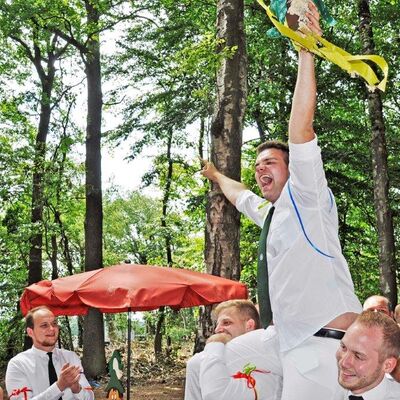 Bild vergr&ouml;&szlig;ern: Sch&uuml;tzenfest Bahnhof Reken