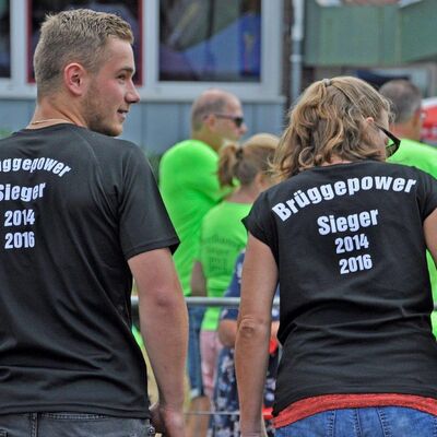 Bild vergr&ouml;&szlig;ern: Dorfolympiade