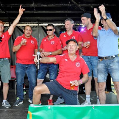 Bild vergr&ouml;&szlig;ern: Dorfolympiade