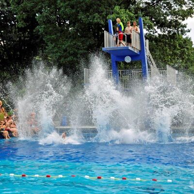 Bild vergr&ouml;&szlig;ern: DLRG 50 Std Schwimmen 14.8.22 011