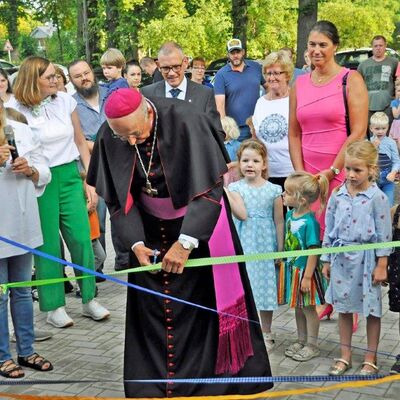 Bild vergr&ouml;&szlig;ern: Weihe St. Marien Kita 