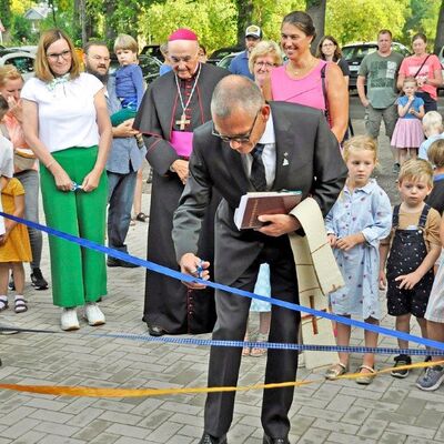 Bild vergr&ouml;&szlig;ern: Weihe St. Marien Kita 
