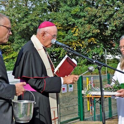 Bild vergr&ouml;&szlig;ern: Weihe St. Marien Kita 