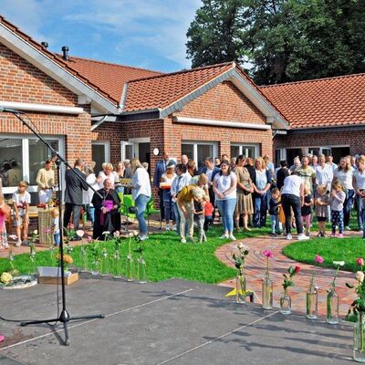 Bild vergr&ouml;&szlig;ern: Weihe St. Marien Kita 
