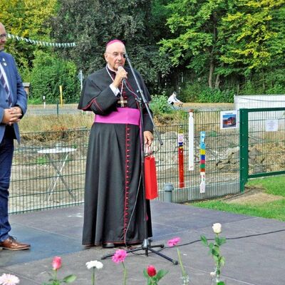 Bild vergr&ouml;&szlig;ern: Weihe St. Marien Kita 