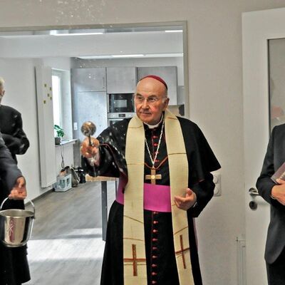Bild vergr&ouml;&szlig;ern: Weihe St. Marien Kita 