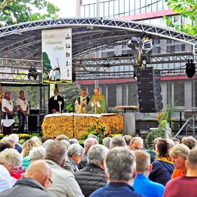 Bild vergr&ouml;&szlig;ern: 75 Jahre Heimatverein