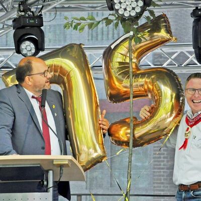 Bild vergr&ouml;&szlig;ern: 75 Jahre Heimatverein