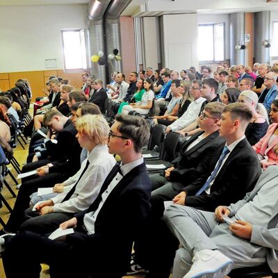 Bild vergr&ouml;&szlig;ern: SKHM-Entlassfeier 2023