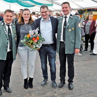 Bild vergr&ouml;&szlig;ern: sfbr Sch&uuml;tzenfest BR 