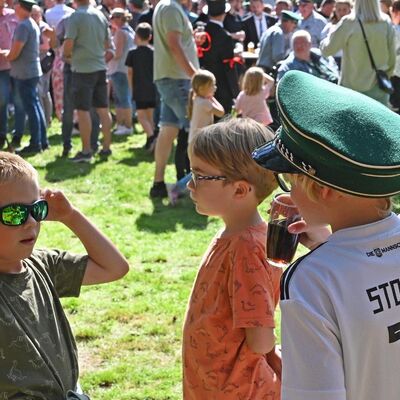 Bild vergr&ouml;&szlig;ern: Sch&uuml;tzenfest Maria Veen