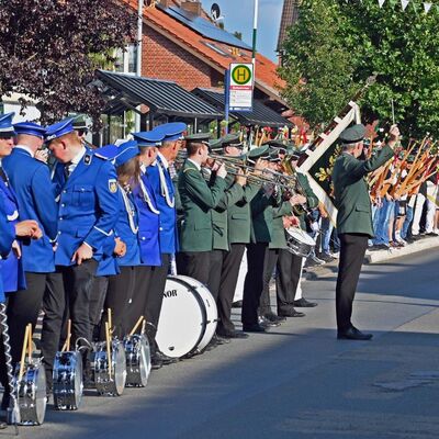 Bild vergr&ouml;&szlig;ern: Sch&uuml;tzenfest Maria Veen