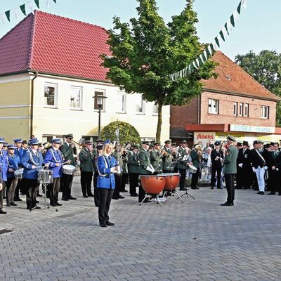 Bild vergr&ouml;&szlig;ern: Sch&uuml;tzenfest Maria Veen