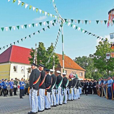 Bild vergr&ouml;&szlig;ern: Sch&uuml;tzenfest Maria Veen