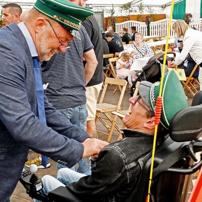 Bild vergr&ouml;&szlig;ern: Sch&uuml;tzenfest Maria Veen