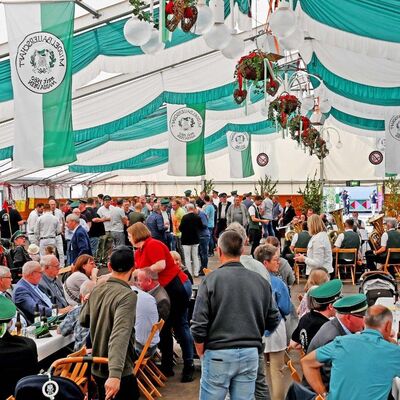 Bild vergr&ouml;&szlig;ern: Sch&uuml;tzenfest Maria Veen