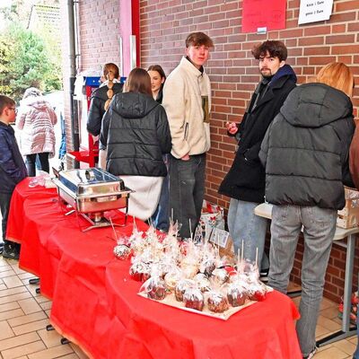 Bild vergr&ouml;&szlig;ern: Adventsbasar 