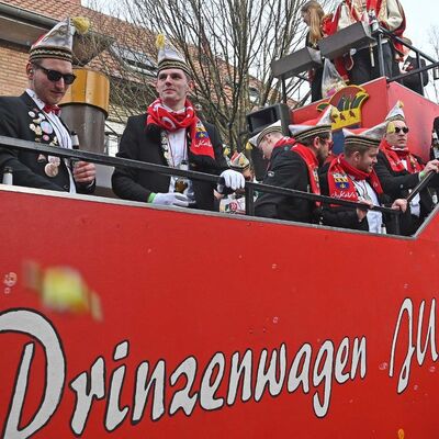 Bild vergr&ouml;&szlig;ern: RKV Karnevalsumzug 10.2.24 2024-02-10 
