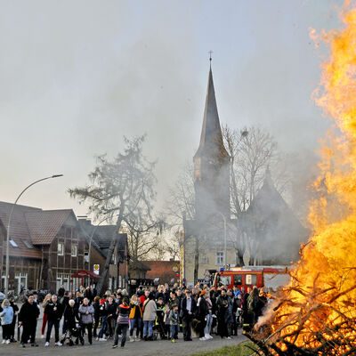 Osterfeuer KR 
