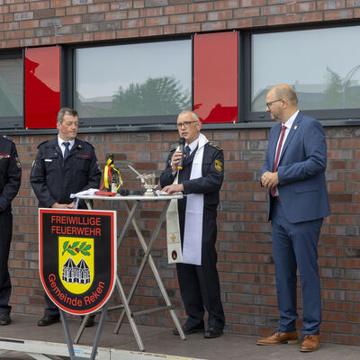 Bild vergr&ouml;&szlig;ern: Feuerwehr Einweihung Gro&szlig; Reken