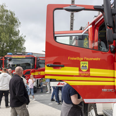 Bild vergr&ouml;&szlig;ern: Feuerwehr Einweihung Gro&szlig; Reken