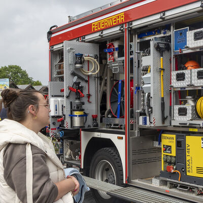 Bild vergr&ouml;&szlig;ern: Feuerwehr Einweihung Gro&szlig; Reken