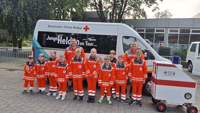 Bild vergr&ouml;&szlig;ern: Gruppenbild vor dem Wettbewerb