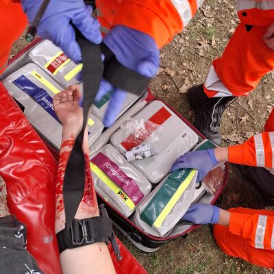 Bild vergr&ouml;&szlig;ern: Berufsfeuerwehr-Tag / Rettungswachen-Wochenende