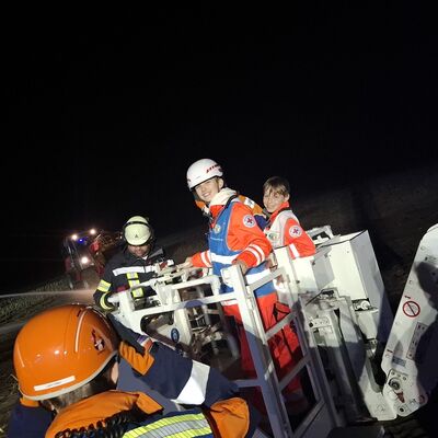 Bild vergr&ouml;&szlig;ern: Berufsfeuerwehr-Tag / Rettungswachen-Wochenende
