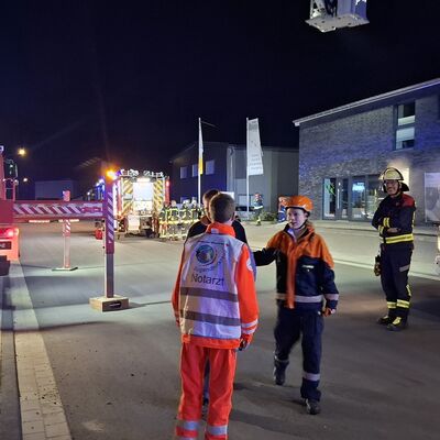 Bild vergr&ouml;&szlig;ern: Berufsfeuerwehr-Tag / Rettungswachen-Wochenende