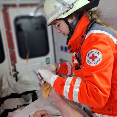 Bild vergr&ouml;&szlig;ern: Berufsfeuerwehr-Tag / Rettungswachen-Wochenende