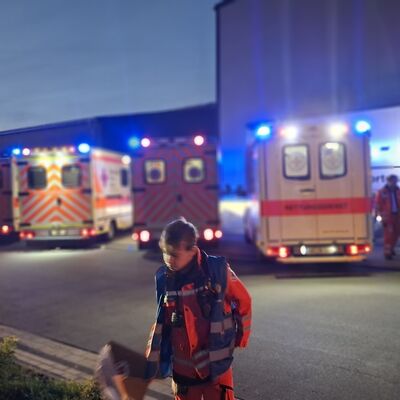 Bild vergr&ouml;&szlig;ern: Berufsfeuerwehr-Tag / Rettungswachen-Wochenende