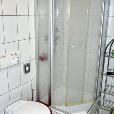 Bild vergr&ouml;&szlig;ern: Lammersmann_Lindenwald_Bad (2)