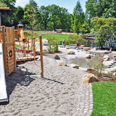 Wasserspielplatz_Freibad